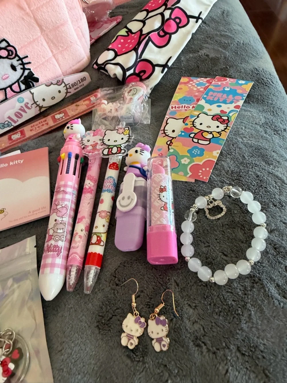 🩷Hello Kitty Foldable Shopper Tote Bag and Accessories Set - Over 20 Items